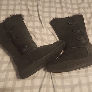 UGG Kids Black Cozy‎ Boots